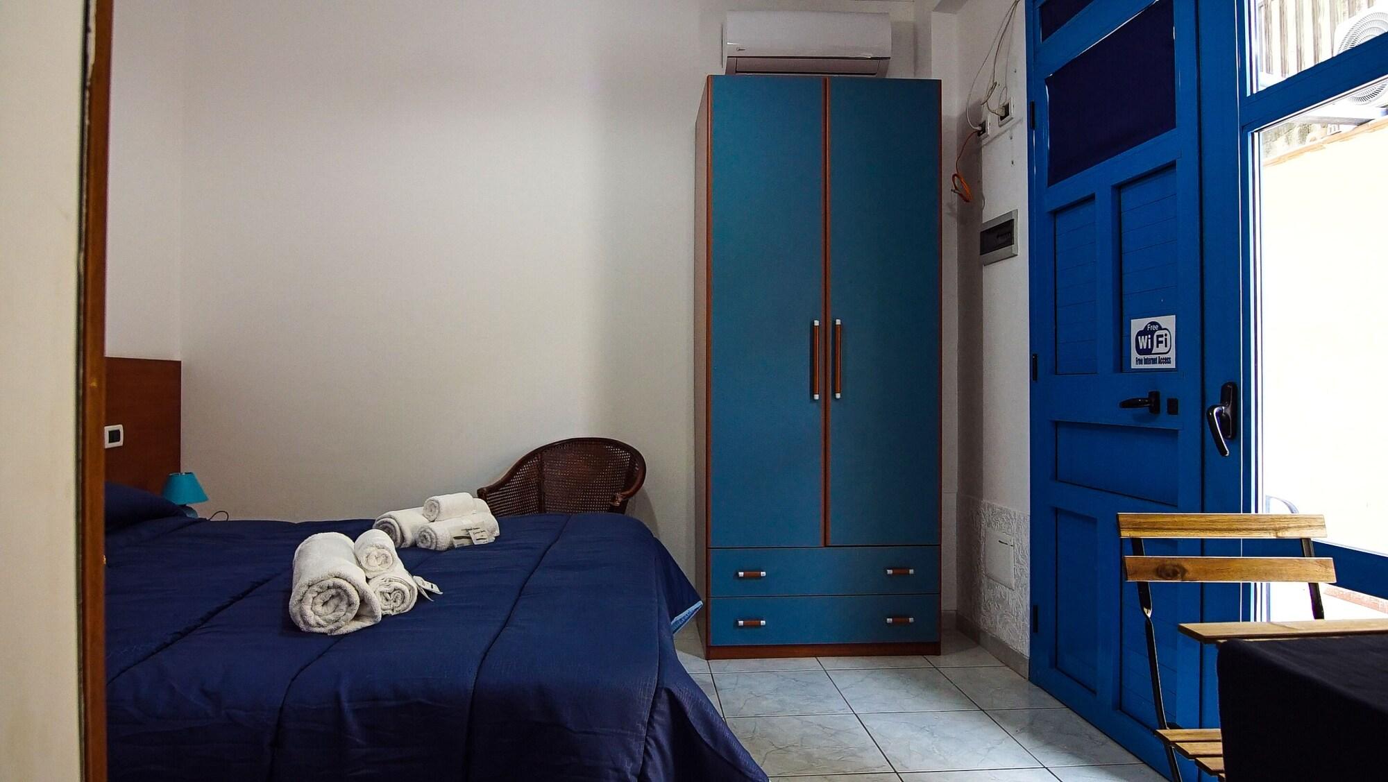 Baia Di Naxos Aparthotel Giardini Naxos Luaran gambar